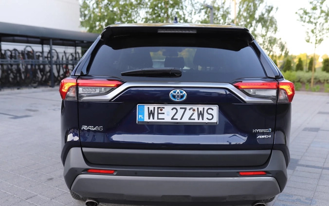 Toyota RAV4 cena 124900 przebieg: 84027, rok produkcji 2019 z Sopot małe 466